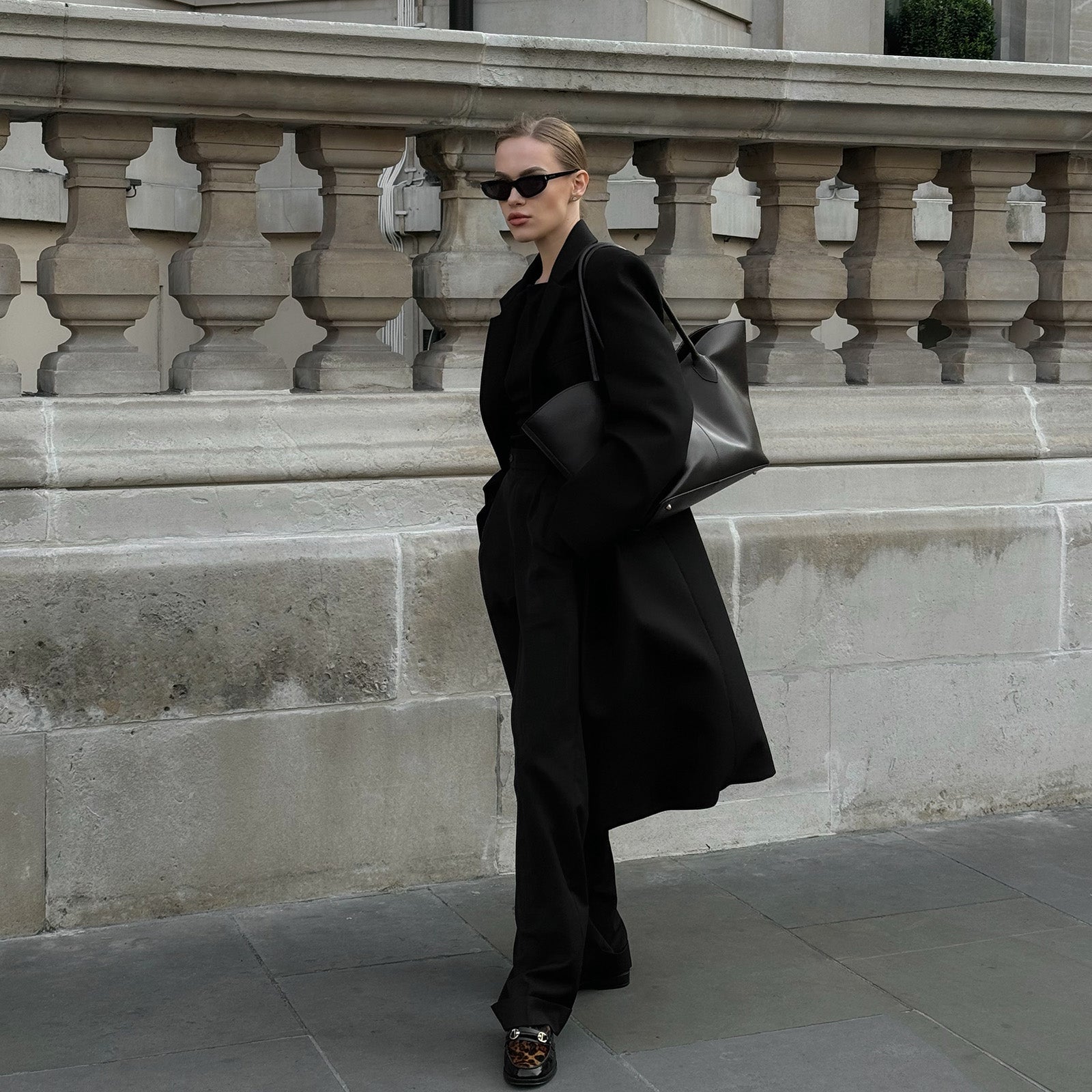 LOREN MAXI PELLE CALFSKIN JET BLACK