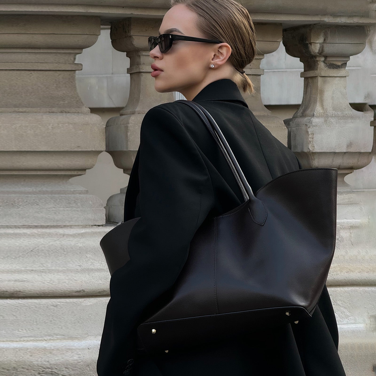 LOREN MAXI PELLE CALFSKIN JET BLACK