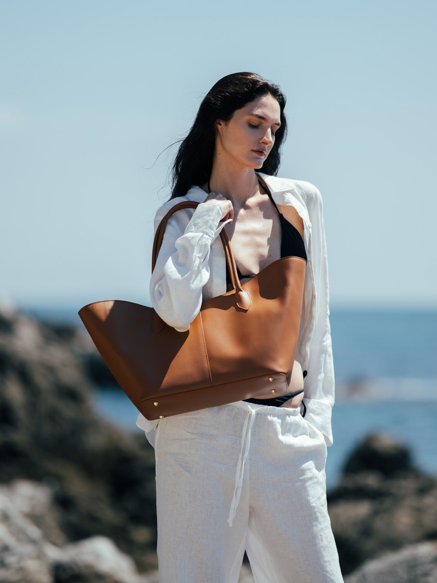 LOREN MAXI CALFSKIN CAMEL